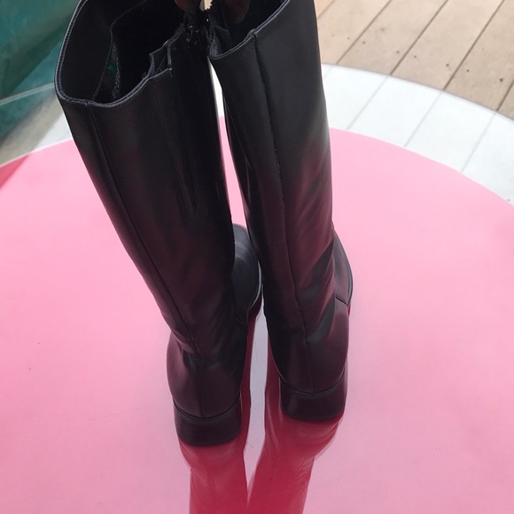 Santana Canada black leather boots in excellent - Picture 4 of 8